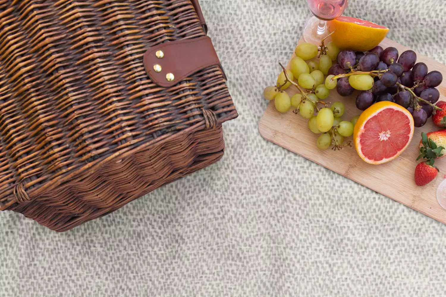 water resistant picnic blanket